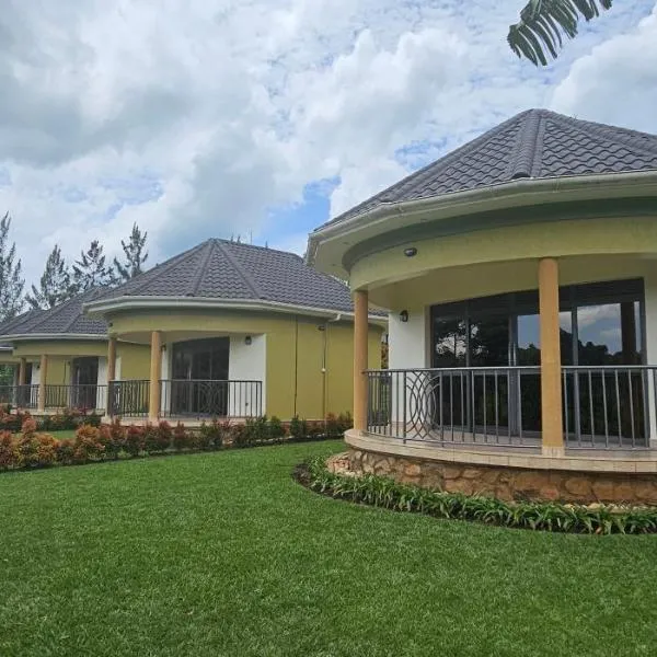 Kaije Country Cottages, Hotel in Fort Portal