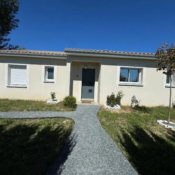 Gîte du Chapelier, hotel in Gauriaguet