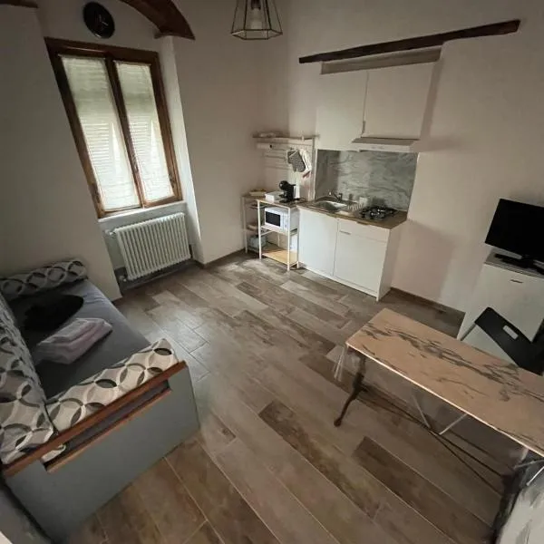 La stanzetta, hotel in Carrara