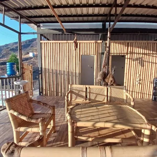 DejaVu Coffee and Homestay, hotel v destinaci Magepanda