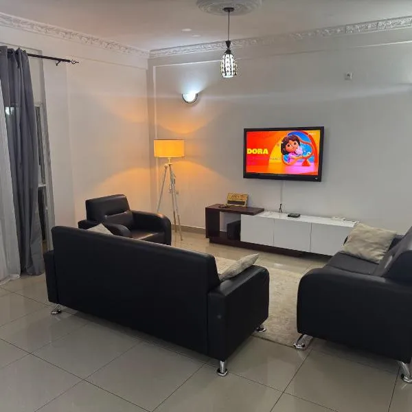 Appartements modernes, Wifi, TV - Yaoundé, Omnisports, hotell i Yaoundé
