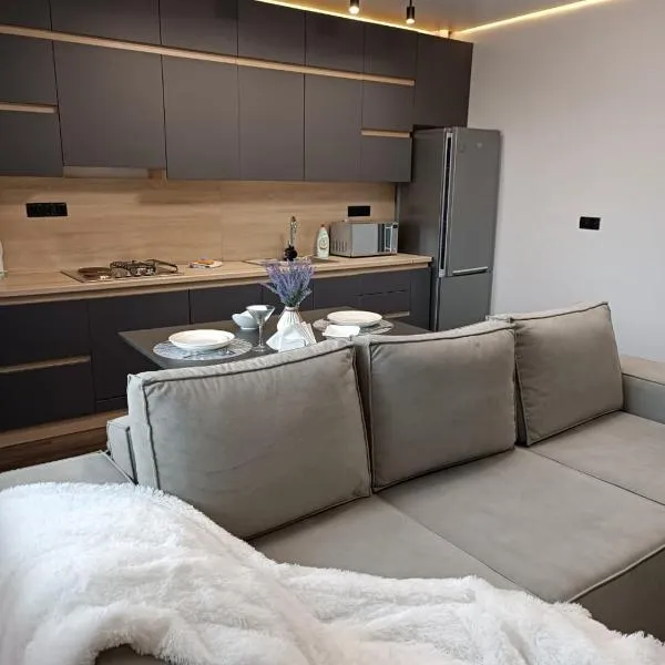 Евро-VIP ЖК Империя, Hotel in Kökschetau