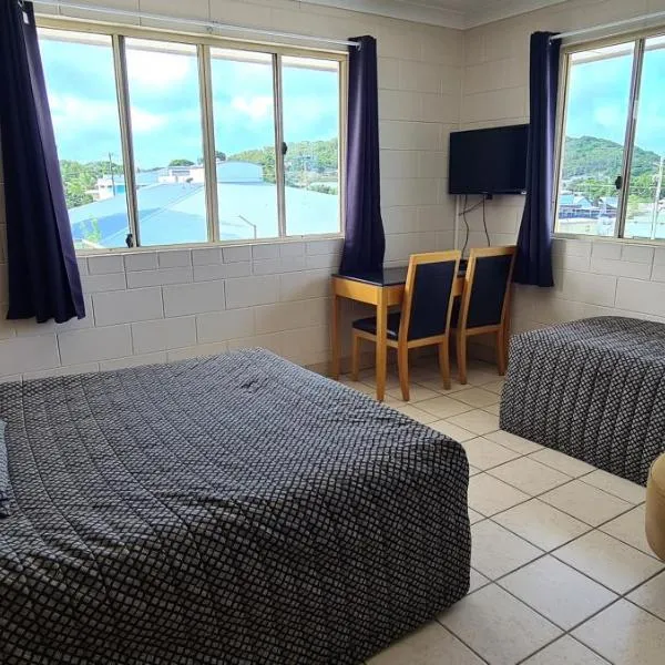 Grand Hotel, hotel v destinaci Thursday Island