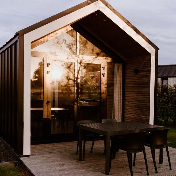 Tiny house XXL、Bantのホテル