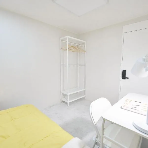 Be Stay, hotel v destinaci Guri