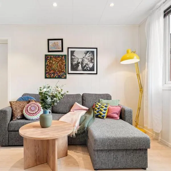 Central apartment in Tromsø, parking included, hotel in Tromsø