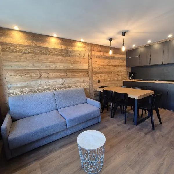 HVC B9 - Superbe 3 pièces, ski au pied - Tignes, hotel in Tignes