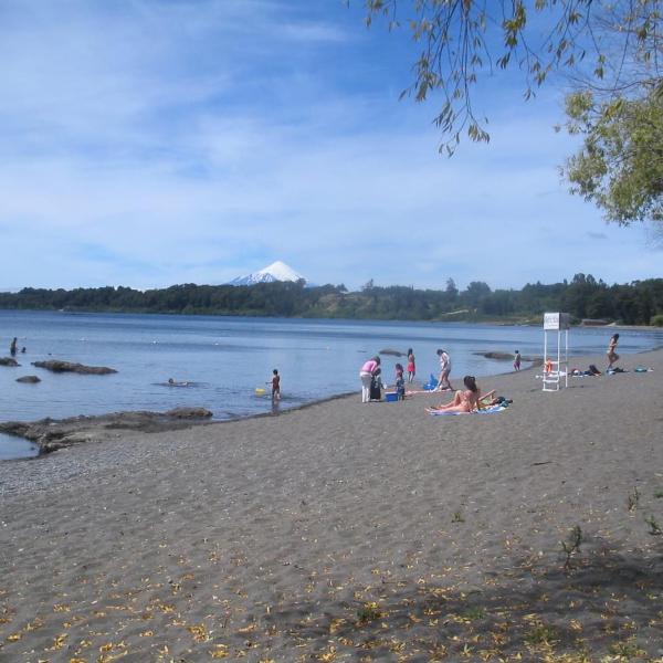 Casa Borde lago y playa volcanes, Puerto Chico