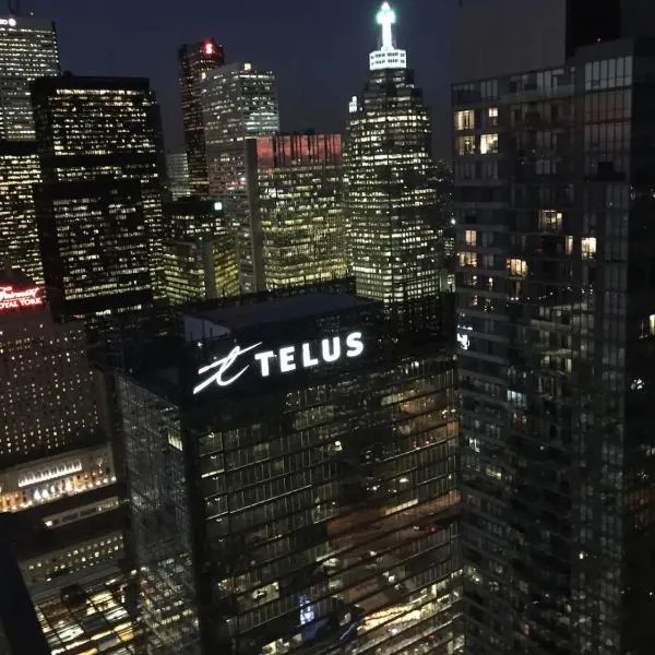 Best Downtown Toronto View!, hotel in Toronto