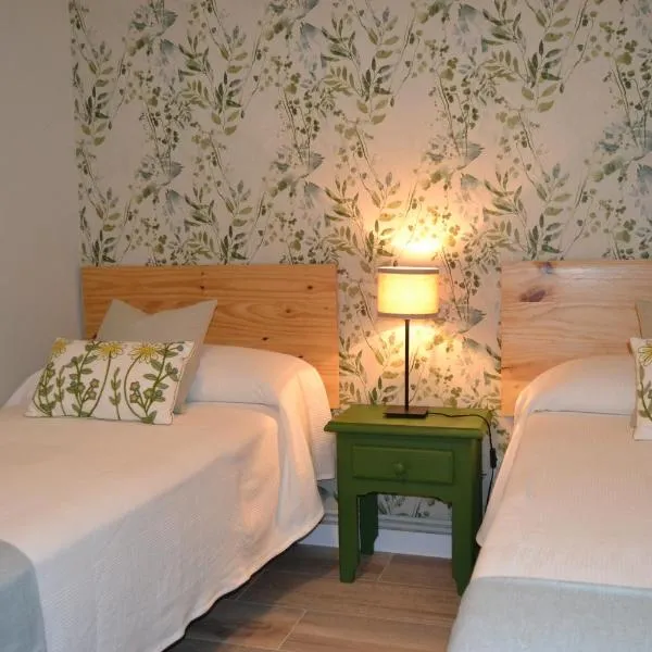 El Balcón de Gredos, hotel in Candeleda