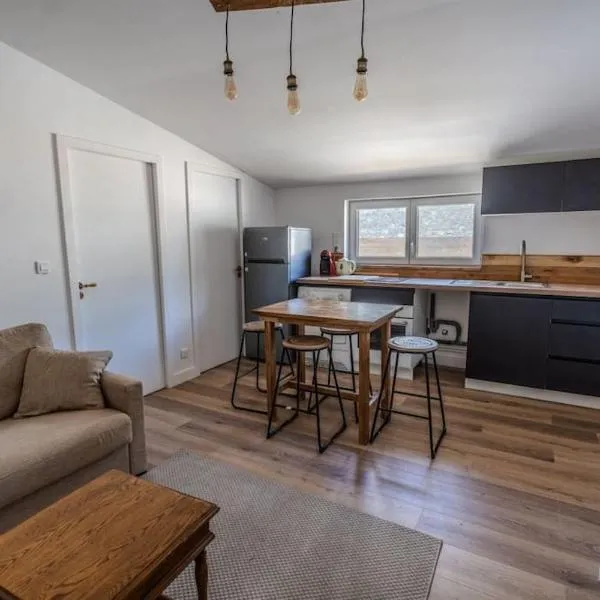 maisonnette au calme, proche CDG, Parc Expo, Arena, Hotel in Villepinte