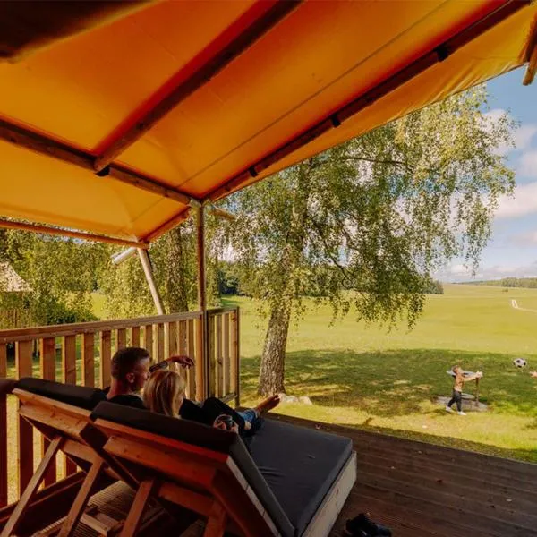 AZUR Camping Schwäbische Alb, hotel v destinaci Sonnenbühl