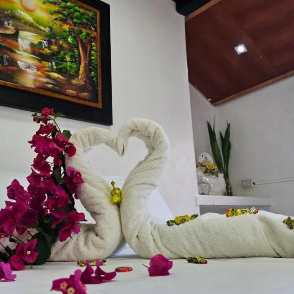 Flor's House, hotel in San Cristobal