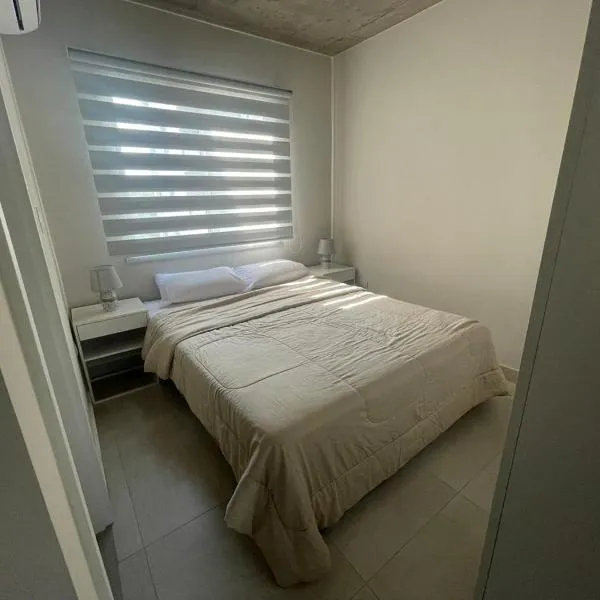 Dpto Edificio Marlin Luque, hotel v destinaci Luque