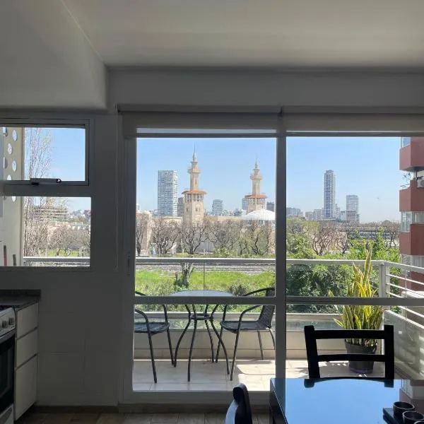 Palermo, luminoso departamento con pileta, ξενοδοχείο στο Μπουένος Άιρες