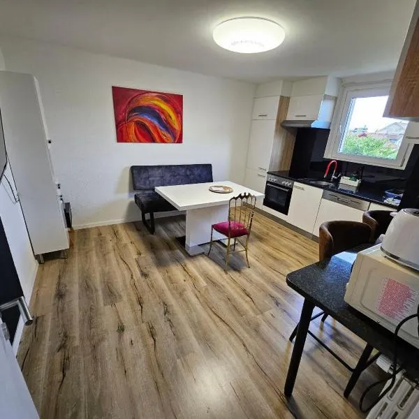 Butthouse Apartments, hotel in Trimbach