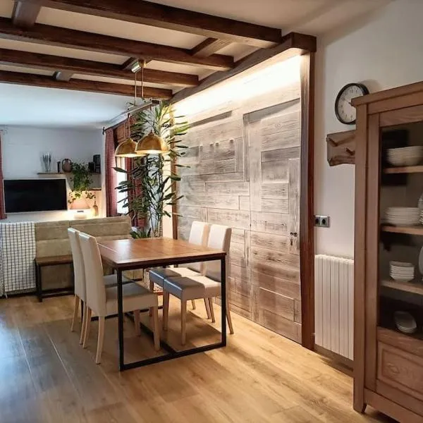 Espectacular y acogedor apartamento con todas las comodidades, hotel v destinaci Biescas