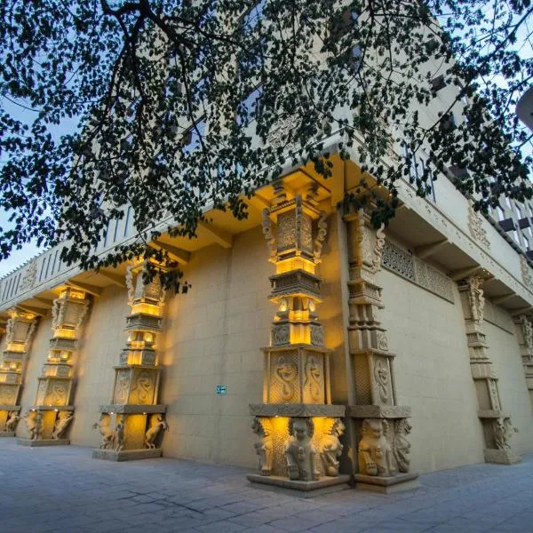 Sterlings Mac Hotel, ξενοδοχείο στη Μπανγκαλόρ