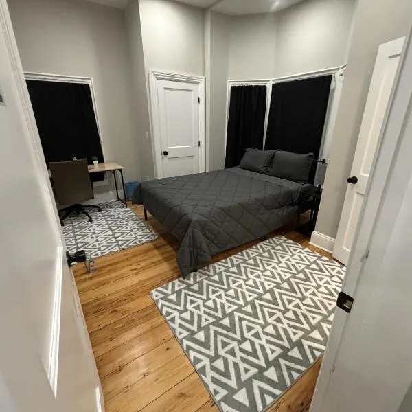 HomeStay - B&B - Near South Boston - JFK-Umass Area, hotel in Boston