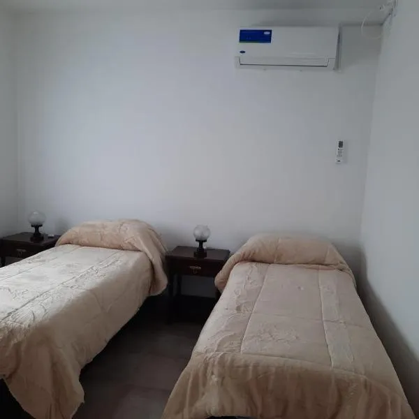 Alojamiento por día Bella Vista, hotel in Bahía Blanca