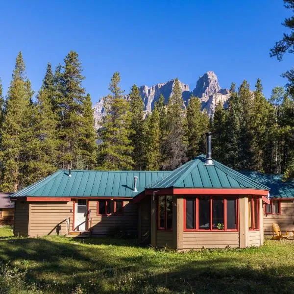 HI Castle Mountain - Hostel, מלון בקאסל ג'אנקשן
