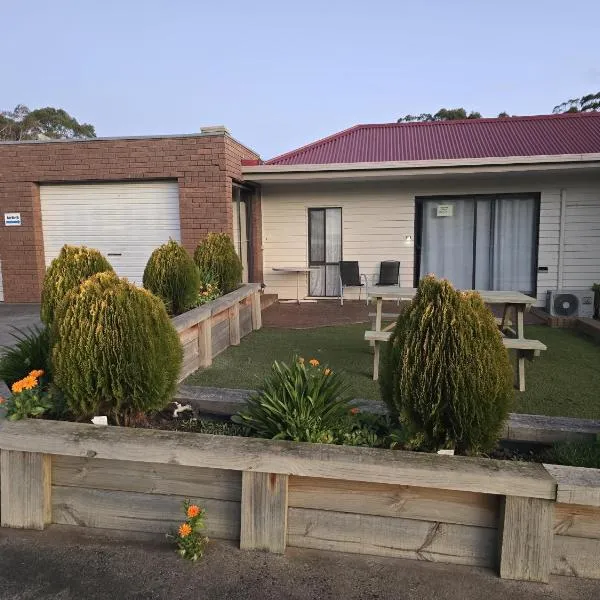 Double Room Farm Stay, hotel in Newfield