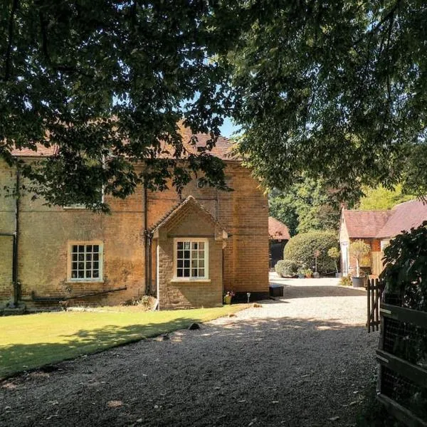 Landford's Cottage, your retreat!, hotel in Landford