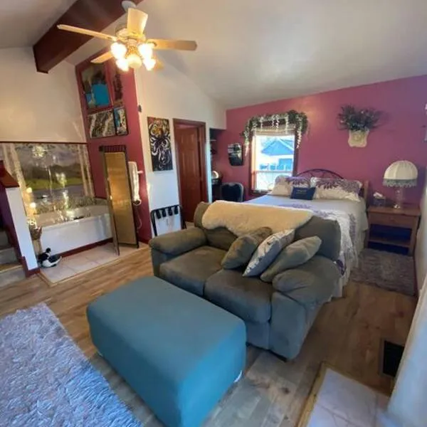Studio-Alaska's Point of View-Private-intown, hotel in Seward