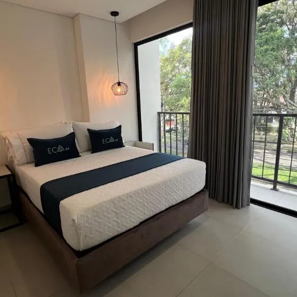 Hotel ECO 44, hotel in Medellín