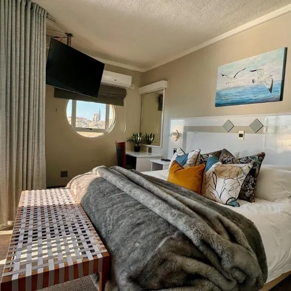 Lüderitz Nest Hotel, hotel in Lüderitz