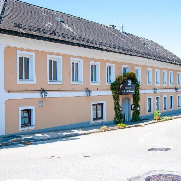 La Gondola, ξενοδοχείο σε Niederneukirchen