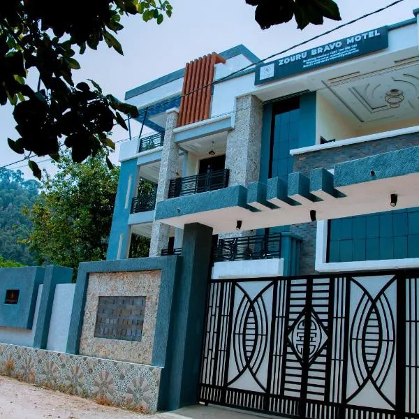 Zouru Bravo Motel, hotel i Rubavu