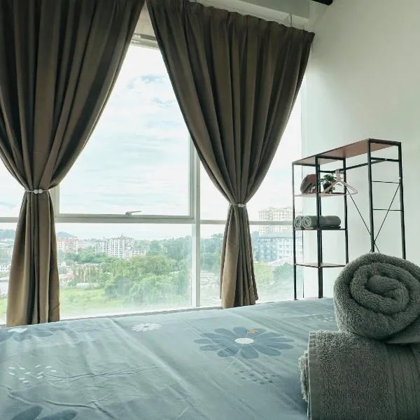 Fabulous Airport 2BR Suite# Straits Intl# Msg Chair, hôtel à Bayan Lepas