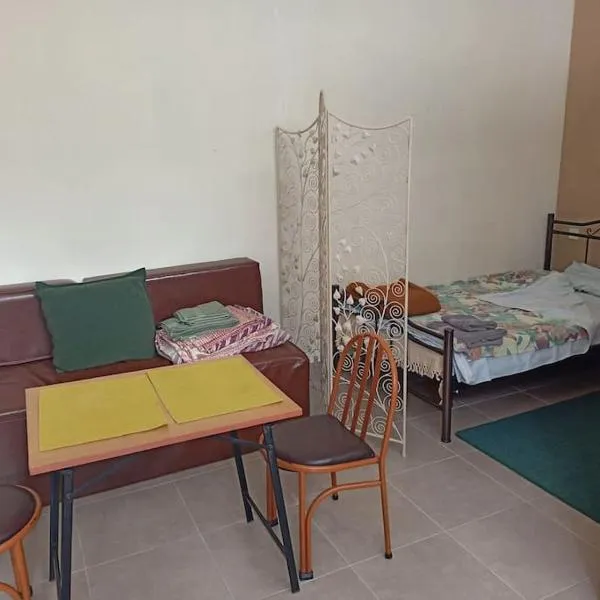 Στούντιο κοντά στο Πανεπιστήμιο, περιοχή κόμβος ΤΕΙ, hôtel à Koíla