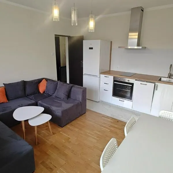 Apartament Bajka, khách sạn ở Poznań