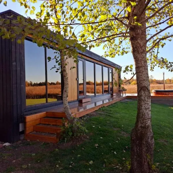 Sunset Retreat, hotel a Ainaži