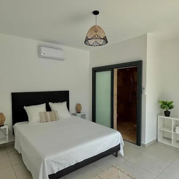 Les Roses du Désert, Hotel in L’Étang-Salé