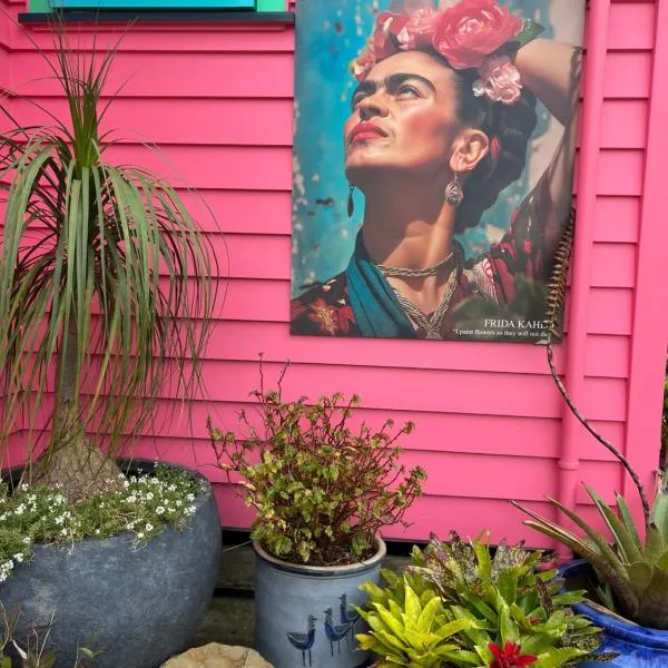 Fridas Accommodation, hotel v destinaci Raglan