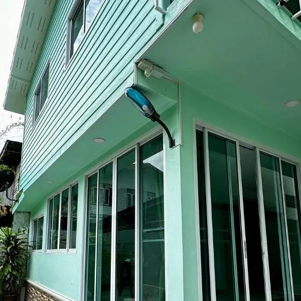 Friend House BKK, hotel in Bangkok