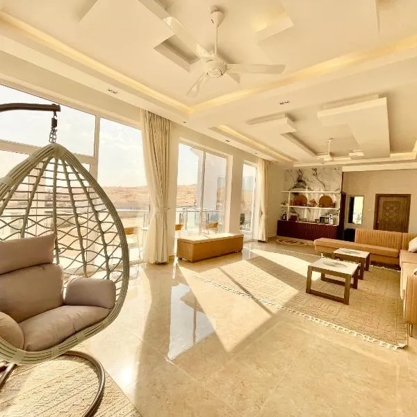 R61 Sunrise Chalet，位于Al Raka的酒店