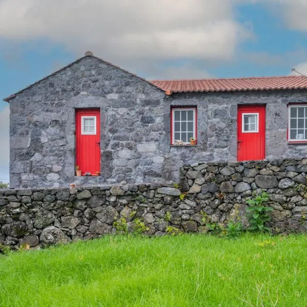 Casa Grão de Café AL, hotel in Fajã dos Vimes