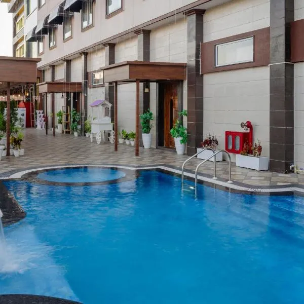 Hotel Vasdaa Grand, Hotel in Dehradun