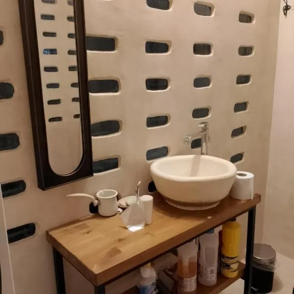 Handmade semi basement, ξενοδοχείο στα Ιωάννινα