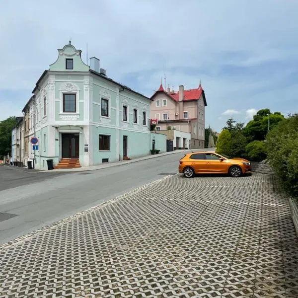 JP-KU ubytování Kadaň, hotel in Kadaň