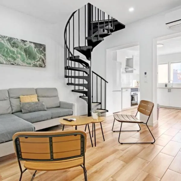 Apartamento 4 habitaciones y 2 baños, ξενοδοχείο σε Puerto de Sagunto