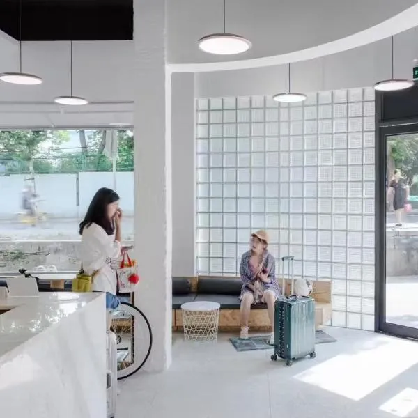 Meow Hero Youth Hostel，位于上海的酒店