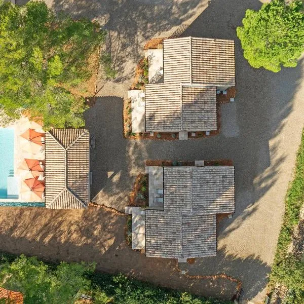 Les maisons de loup a loup, hotel in Cotignac