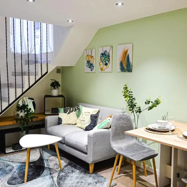 Magnifique appartement 2 pièces - Port de Nice, hôtel à Nice