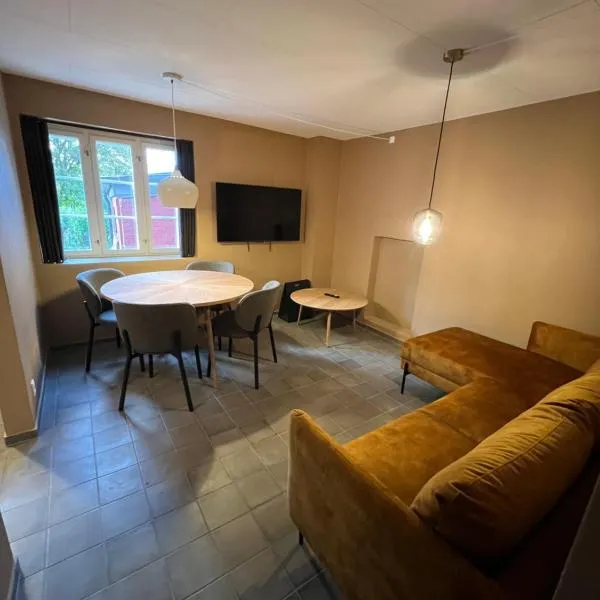 Byhuset - Haven 10, hotel in Vejle