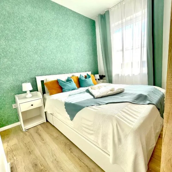 Margaret Apartment next to the Lukács Spa view to the Danube river, hotelli Budapestissä